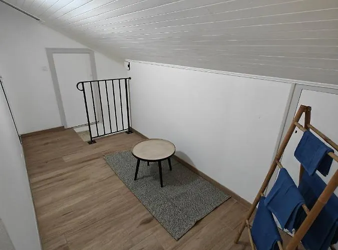 Proche Du Centre Apartment *